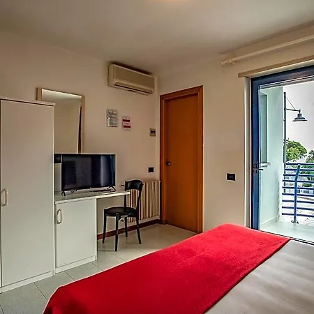 Sirenetta 3* Grado